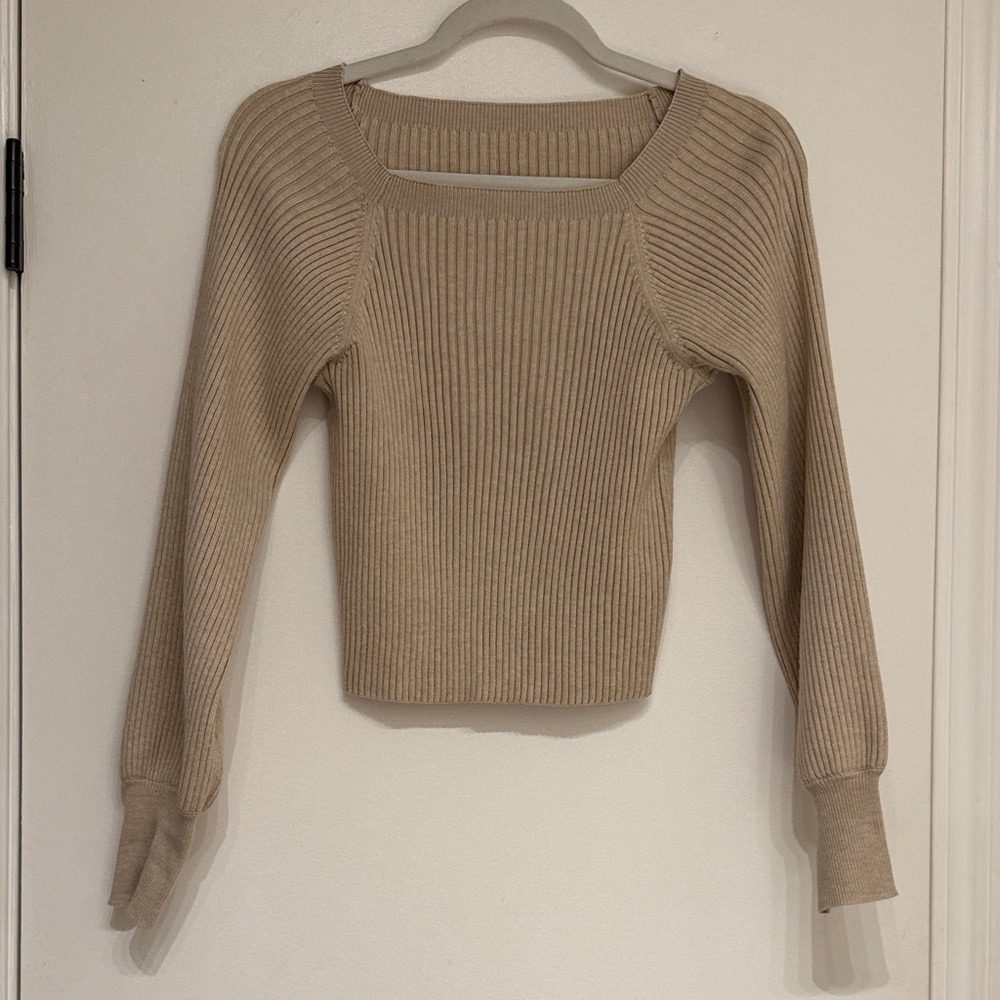 Elegant Beige Ribbed Sweater